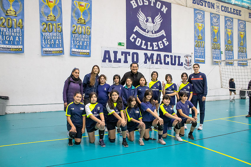 Vóleibol Mini Damas – Olimpiadas BostonEduca 2024