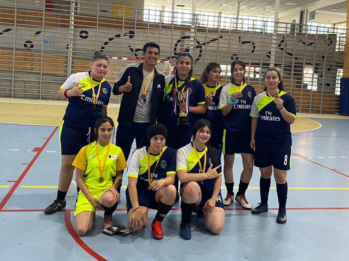 Sebastián Elcano es el campeón provincial del Futsal Damas Sub 17 en los JDE