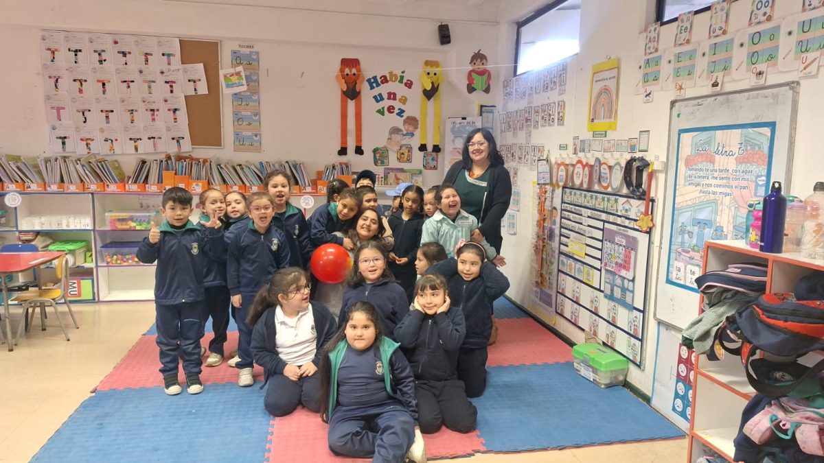 Primera Actividad de Transición Educativa: Visita de Profesoras de Primero Básico a las Salas de Kínder