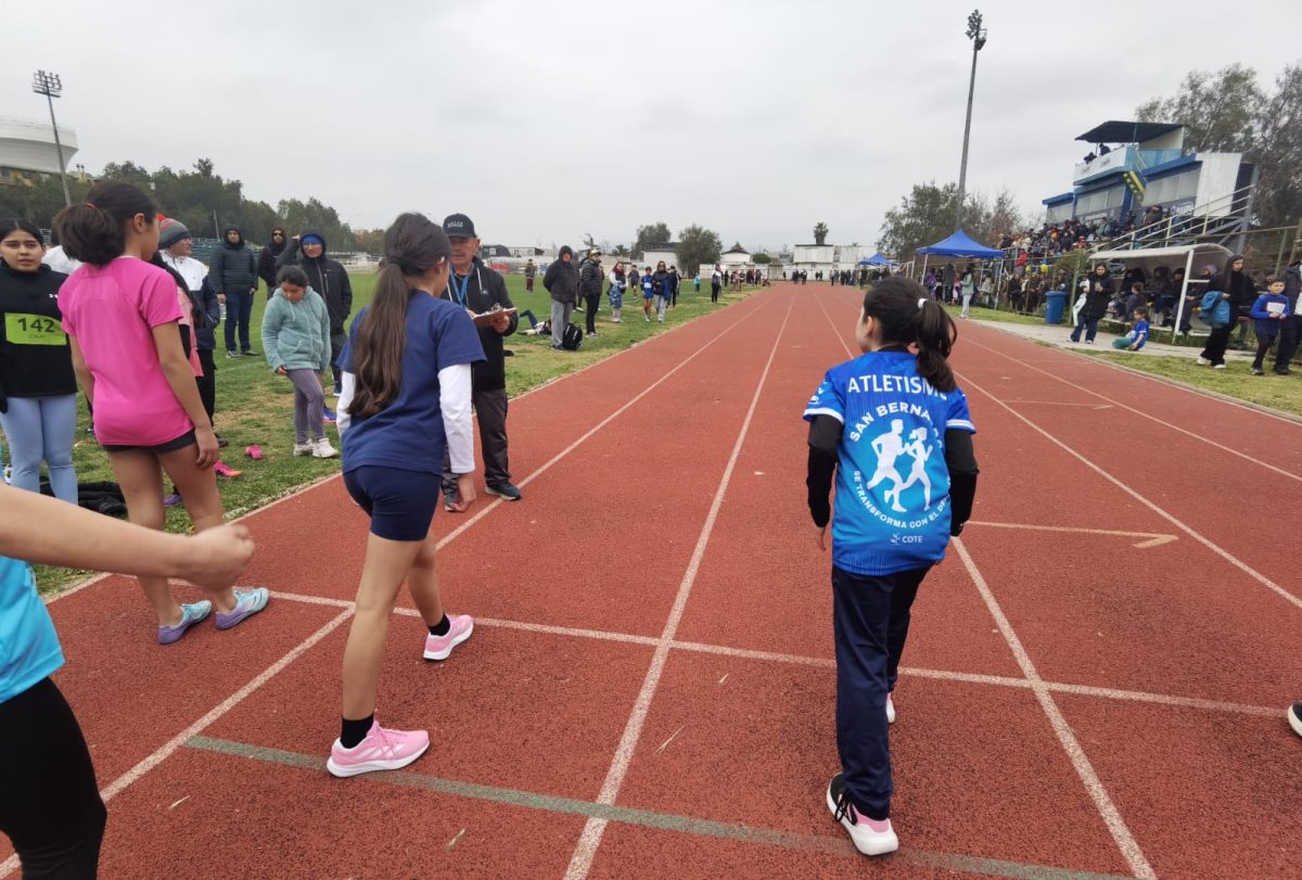 Taller de Atletismo Sebastián Elcano destaca en Torneo de la Liga Atlética de Maipú