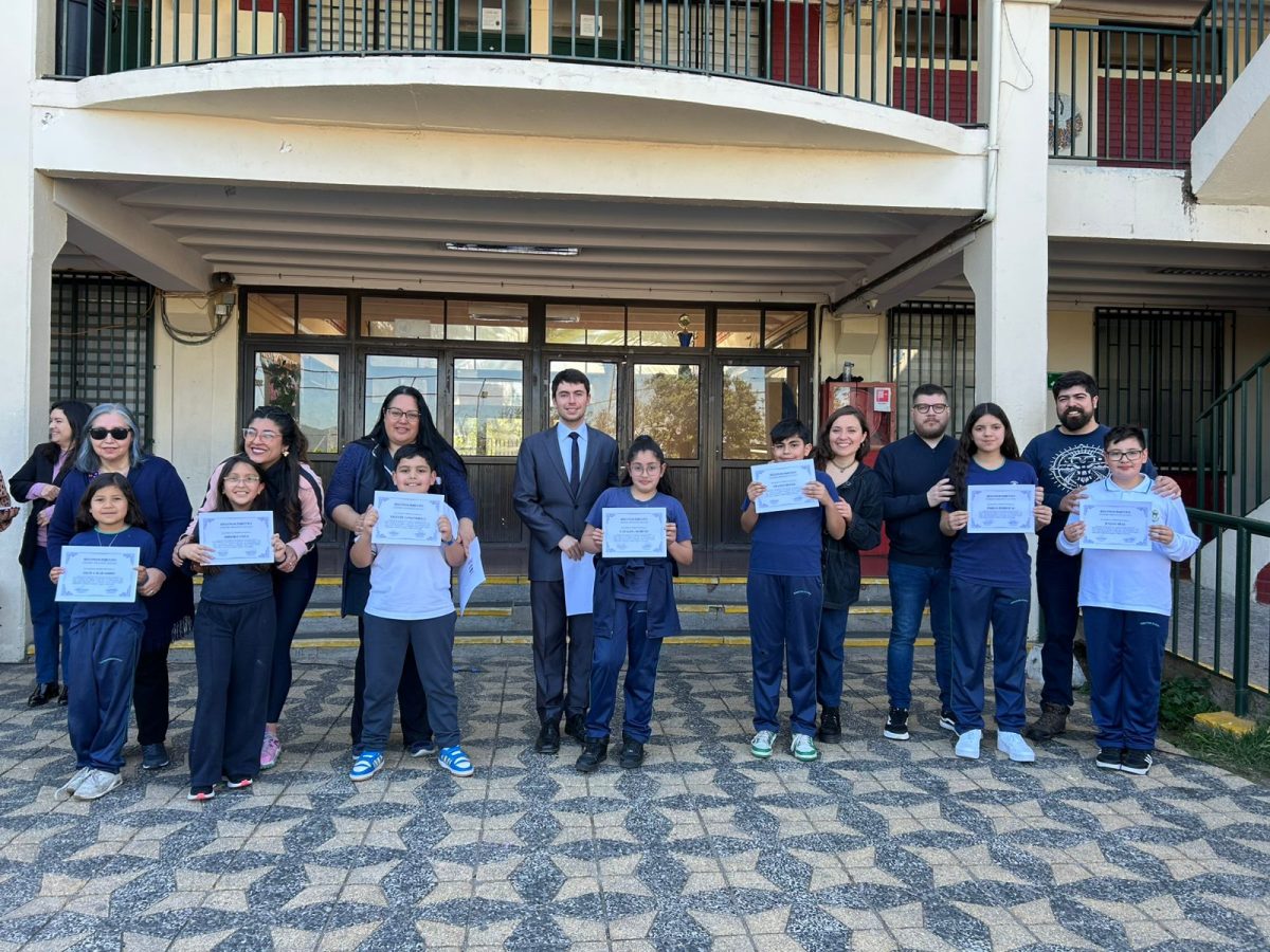 Premiación de la Virtud del Mes: La Perseverancia brilló en Sebastián Elcano