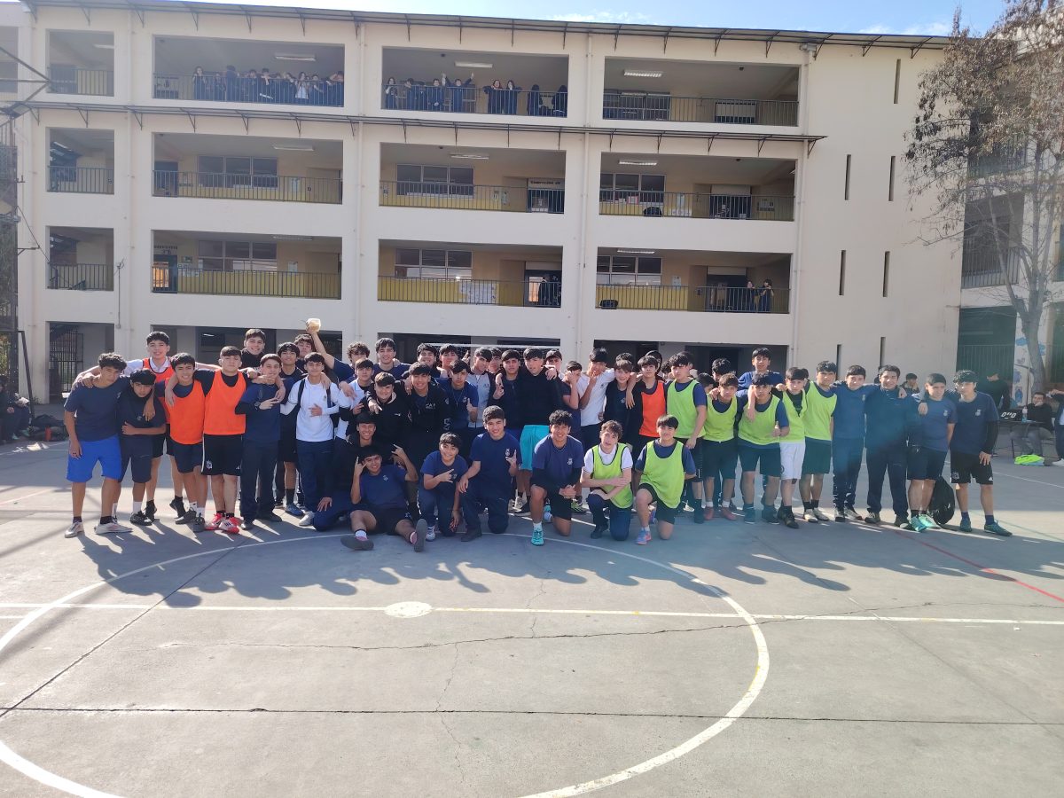 Éxito total y gran convocatoria en nuestro Campeonato Interno de Futsal de Enseñanza Media