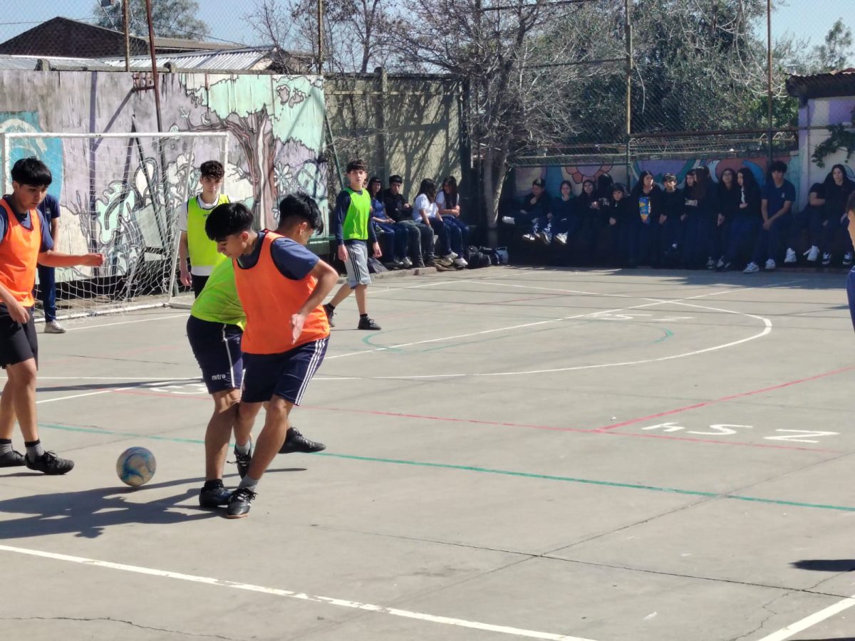 Éxito total y gran convocatoria en nuestro Campeonato Interno de Futsal de Enseñanza Media
