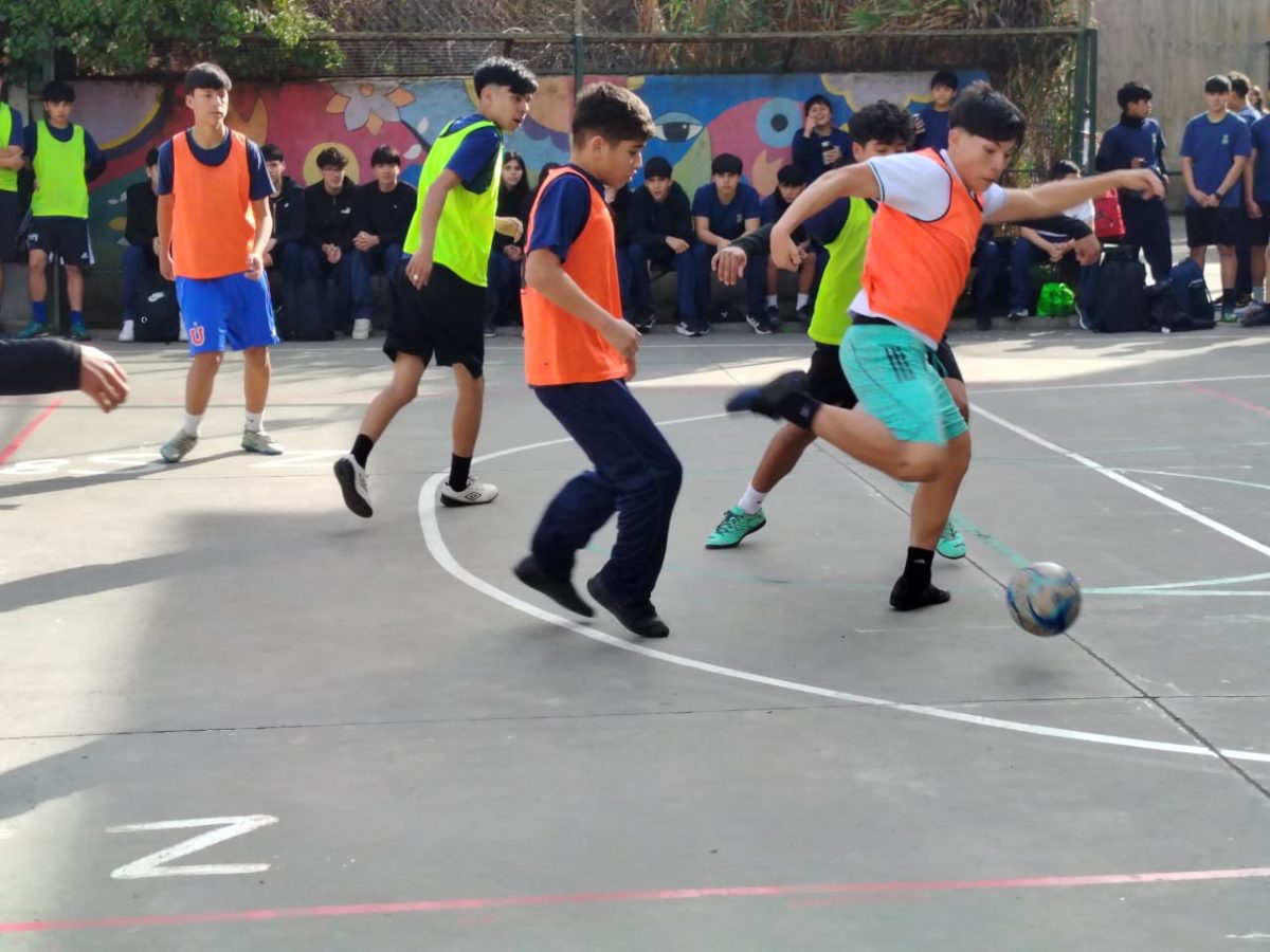 Éxito total y gran convocatoria en nuestro Campeonato Interno de Futsal de Enseñanza Media