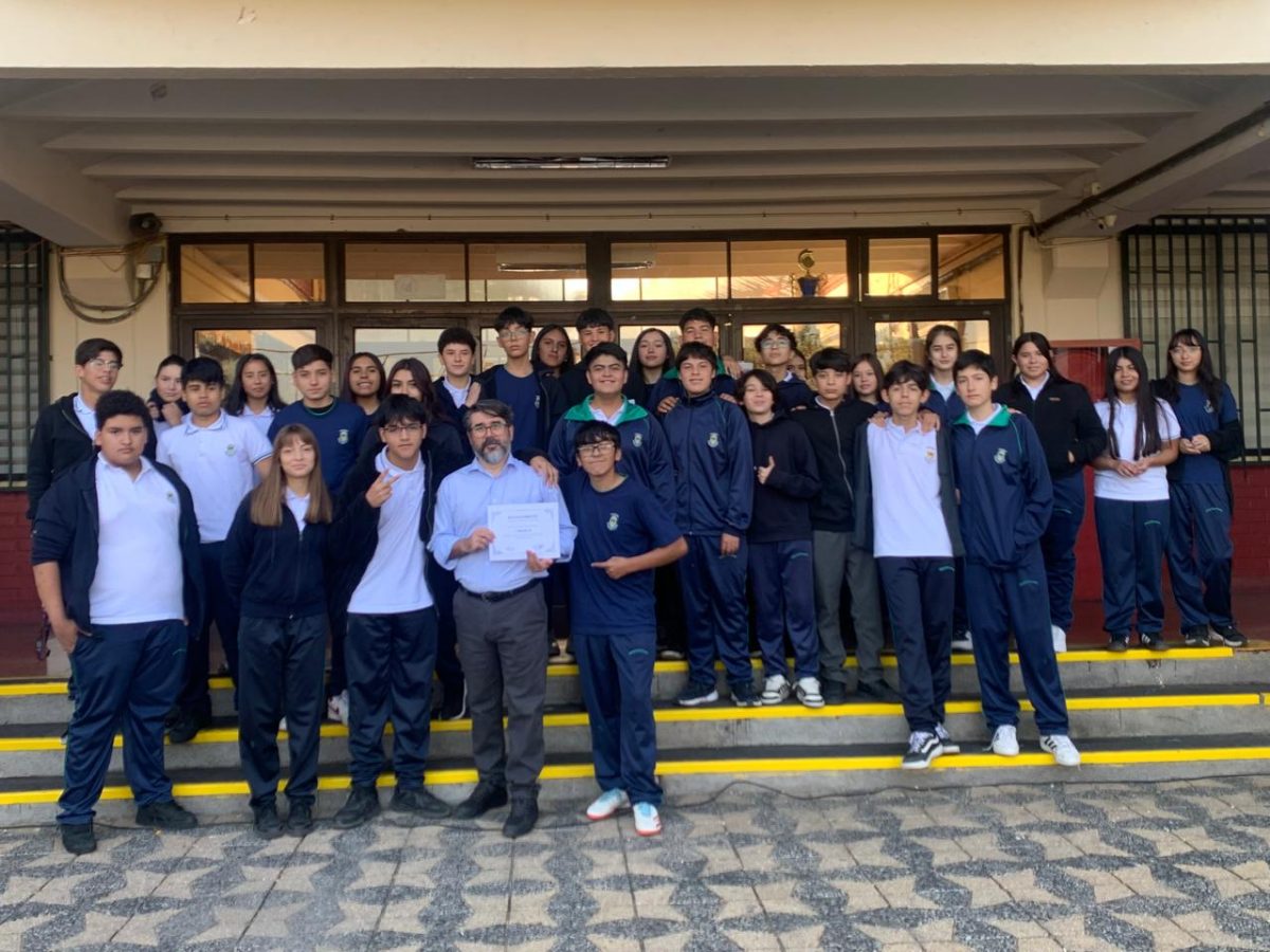 ACTO CÍVICO DESTACA LA EMPATÍA Y LA ASISTENCIA EN NUESTRA COMUNIDAD EDUCATIVA