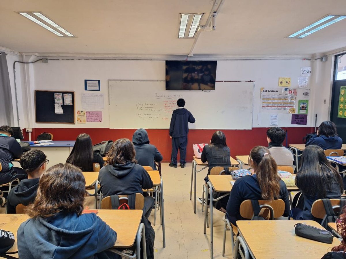 Colegio promueve el diálogo y la gestión emocional frente a la violencia escolar