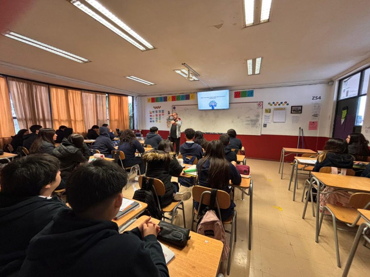 Colegio promueve el diálogo y la gestión emocional frente a la violencia escolar