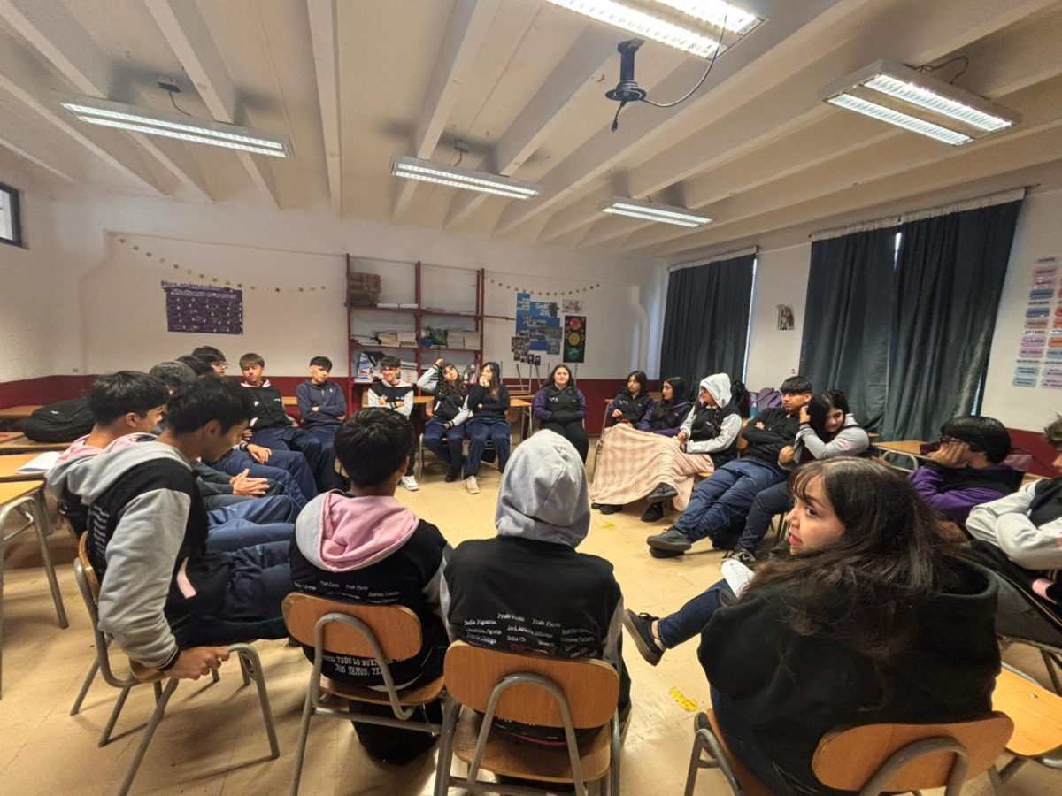Colegio promueve el diálogo y la gestión emocional frente a la violencia escolar