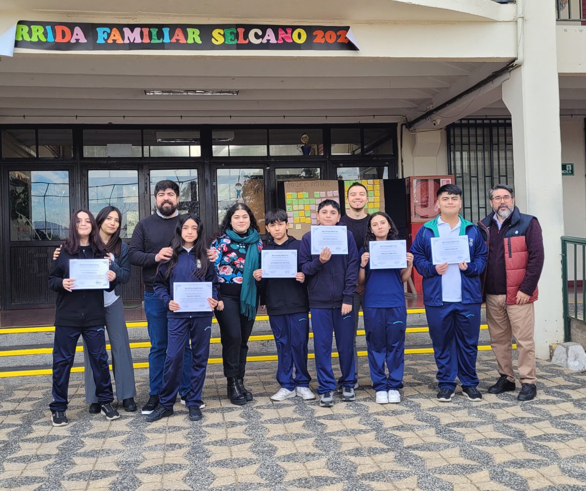 Orgullo y Compromiso: Colegio reconoce el Respeto y la Asistencia del mes de Abril