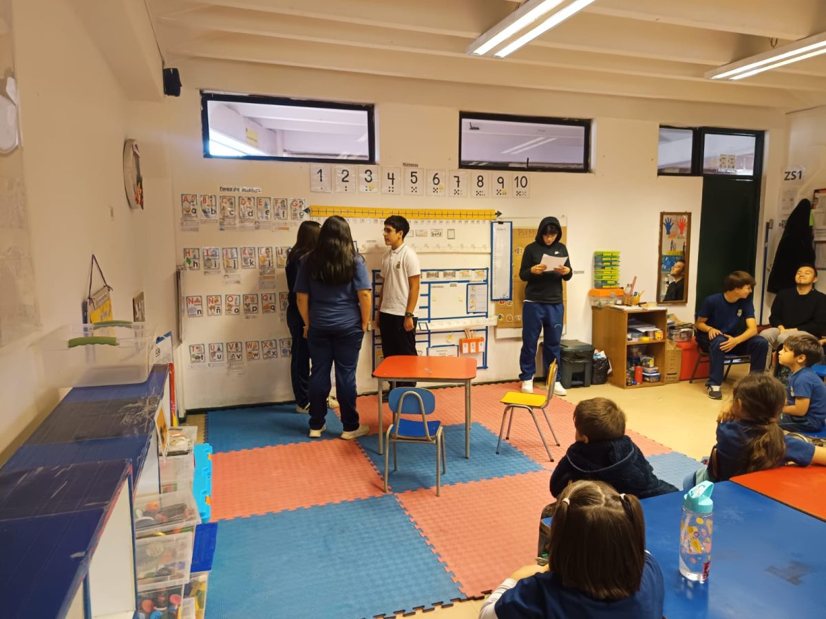 Comunidad Escolar celebra el Día de la Convivencia con emotivo Acto Cívico
