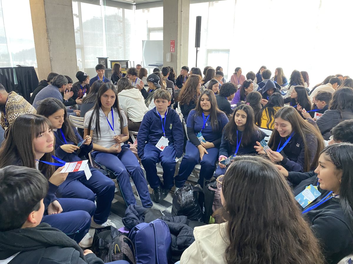 ¡Contra Corriente! Estudiantes fortalecen su liderazgo para construir una convivencia libre de violencia